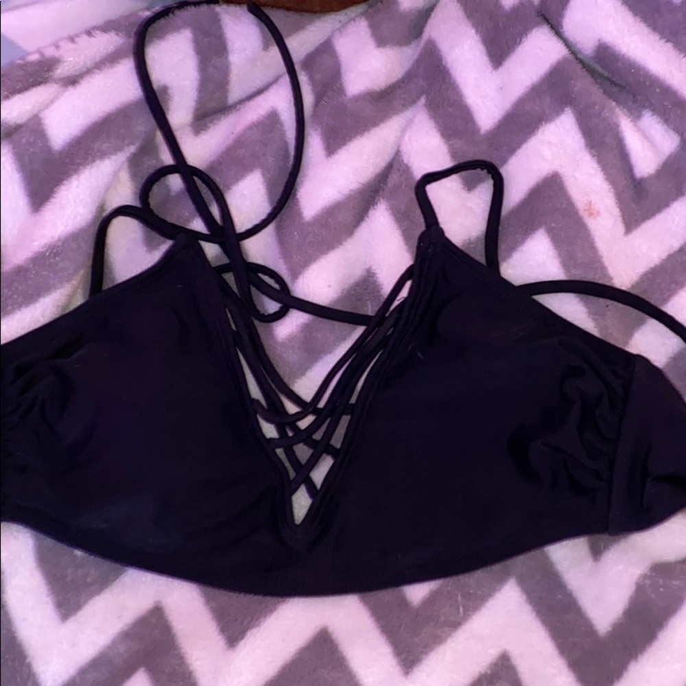 really cute black swimsuit top NEVER WORN